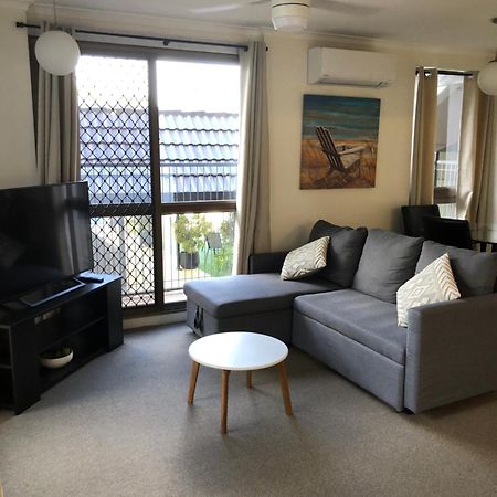 Coral Towers Holiday Suites Cairns Esterno foto
