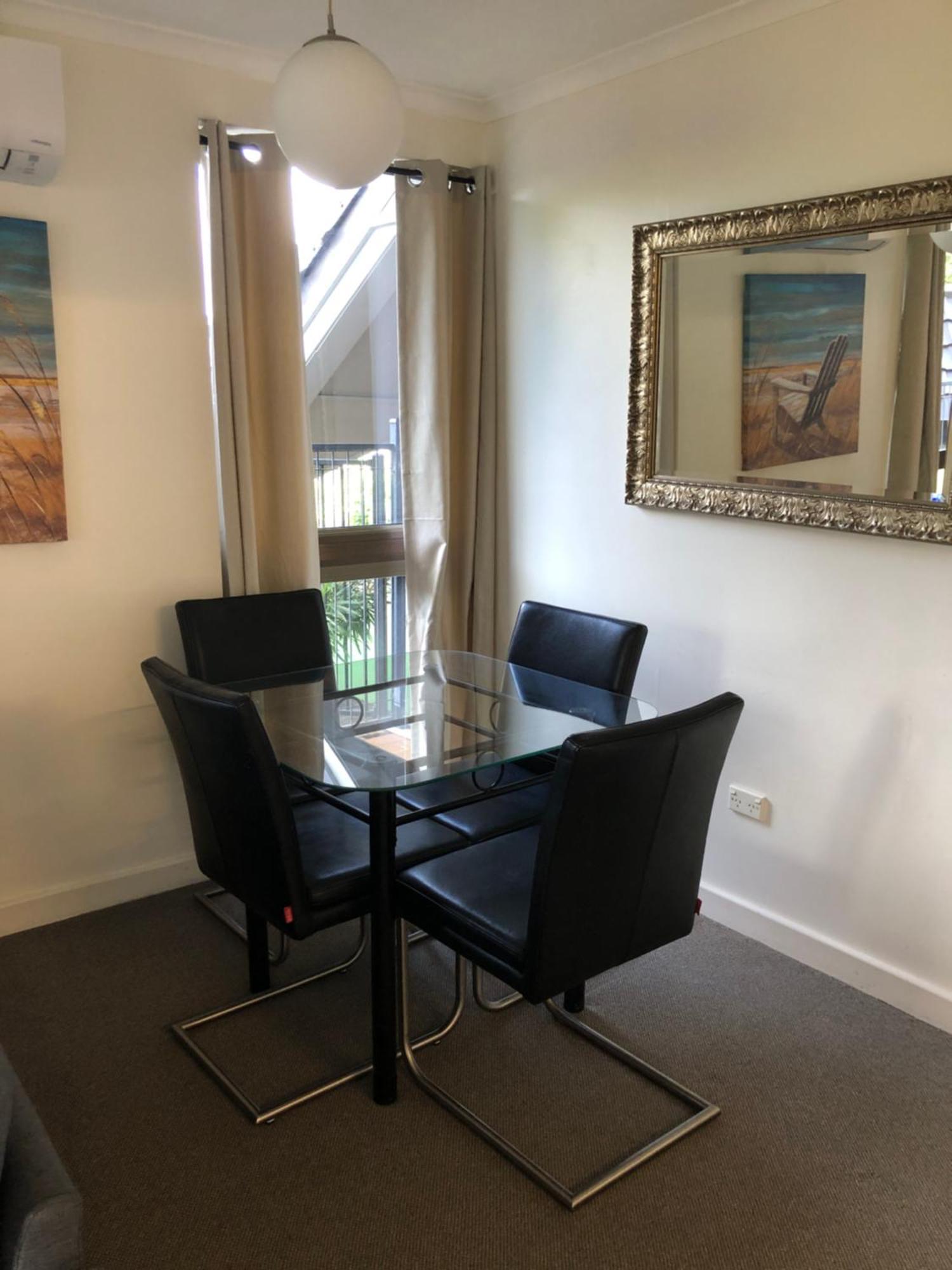 Coral Towers Holiday Suites Cairns Esterno foto