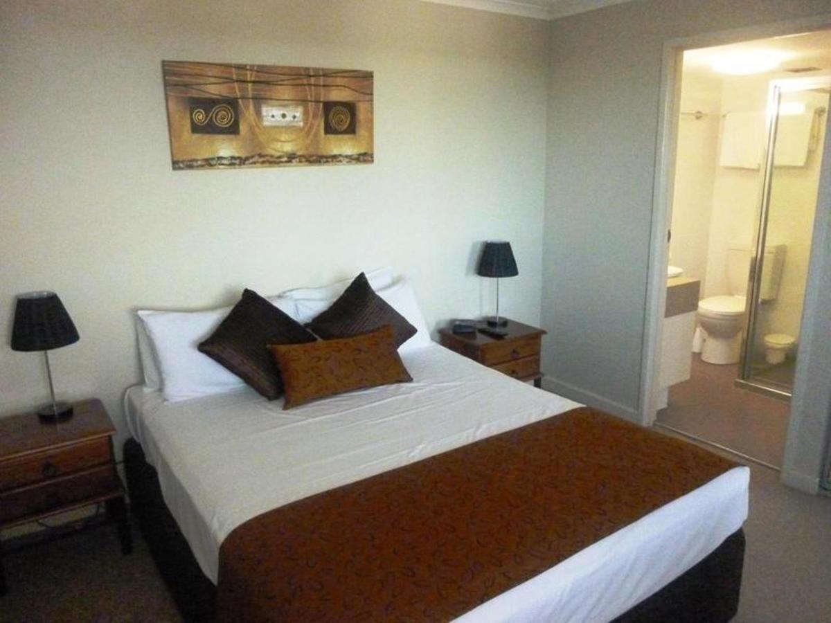 Coral Towers Holiday Suites Cairns Esterno foto